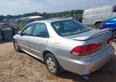 2002 Honda Accord 3.0 Ex from USA, damaged, VIN 1HGCG165X2A039596